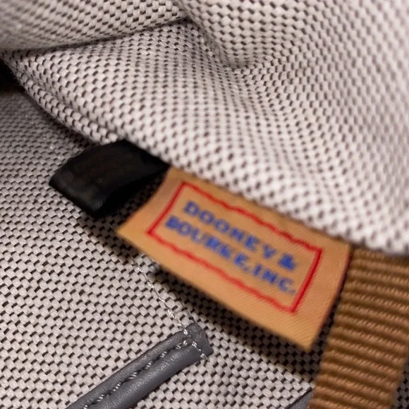 Dooney & Bourke City Flynn bag - Picture 11 of 13